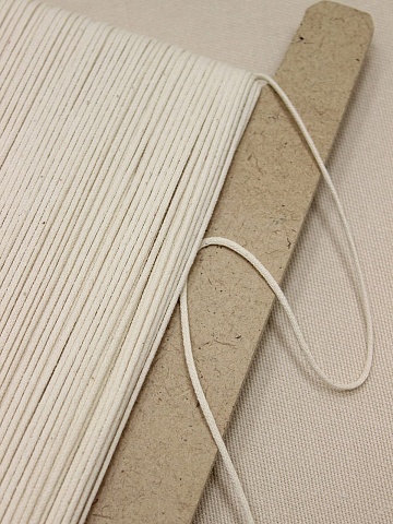 Шнур цв.суровый, 2мм, хлопок-100%#021811