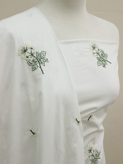 Перкаль Премиум с вышивкой "Луговой цветок" цв.белый, СОРТ2, ш.1.54м, хл-100%, 115гр/м.кв