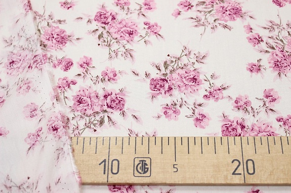 Штапель "Цветочный романс" цв.розовый/молочный, ш1.45м, вискоза-100%, 90гр/м.кв 