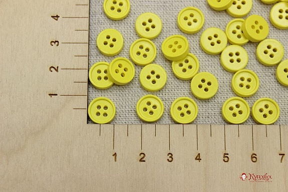 Пуговица пластмасса, цв.солнечно-желтый, 10мм, 4 отверстия