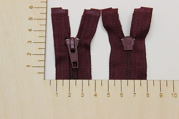 Молния спиральная №5 цв.темная вишня, 45см