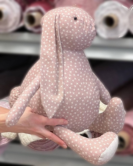 Интерьерная игрушка Заюшка с выкройкой*
