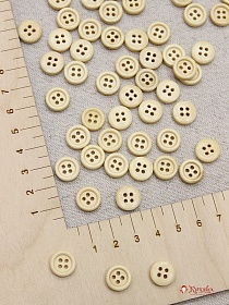 Пуговица светлое дерево,11мм, 4 отверстия