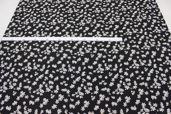 Штапель "Жасминовые цветочки на черном", ш.1.45м, вискоза-100%, 100гр/м.кв