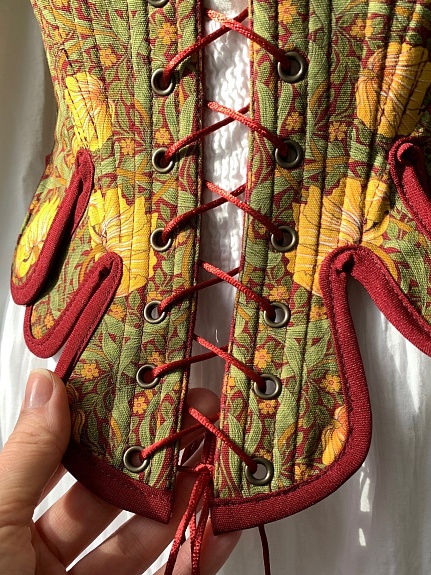 Корсет из интерьерного хлопка "Иоланта"