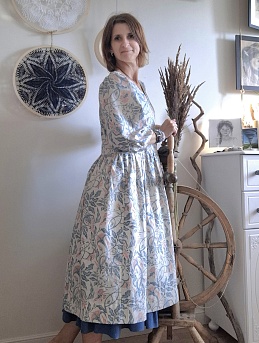 Нежное платье из Полульна "Гранатовое настроение"