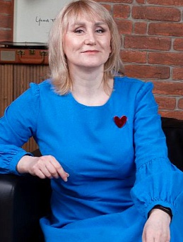 Платье из крапивы в лазурном цвете 