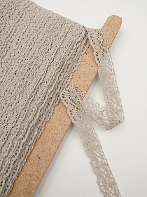 Кружево цв.серо-бежевый, ш.25мм, хлопок-90%, п/э-10%, рис.044/5