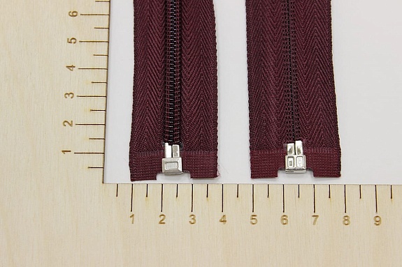 Молния спиральная №5 цв.темная вишня, 45см