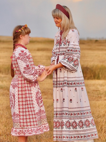 Народные костюмы из рогожки