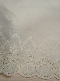 Шитье цв.кремовый (общая ширина 270мм, ширина вышивки 128мм), хлопок-100%, батист