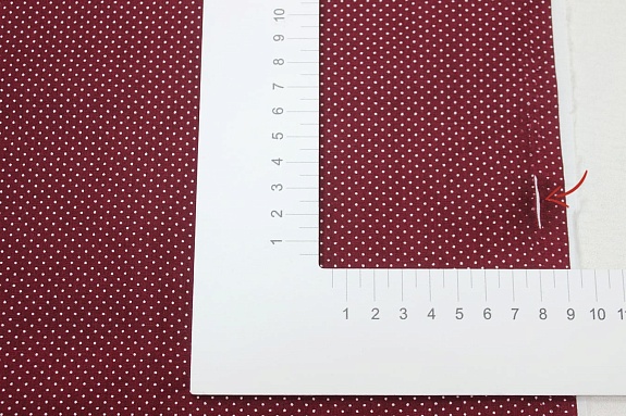 Импорт. хлопок "Пшено-4 на бордово-вишневом", ш.1.48м, хлопок-100%, 105гр/м.кв