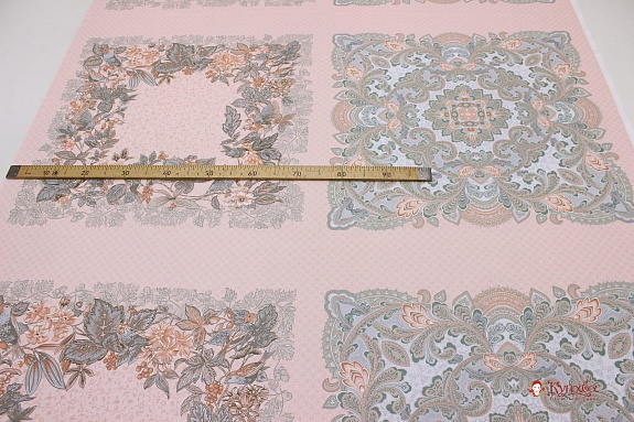 Перкаль "Лесная загадка" (Гол.платок 75*81см) цв.нежно-розовый персик, ш.1.5м, хл-100%, раппорт 81см