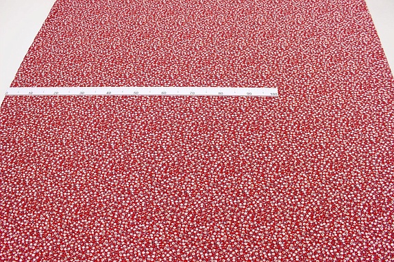 Штапель "Россыпь ромашек" цв.красный, ш.1.45м, вискоза-100%, 90гр/м.кв