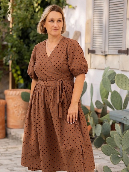 Платье из теплого хлопка в горошек