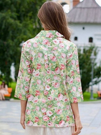 Рубашка из сатина "Великолепие роз на винтажно-зеленом"