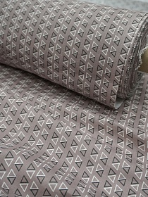 Бязь "Бело-черные треугольники" цв.бежево-лиловая дымка, ш.1.5м, хлопок-100%, 120гр/м.кв