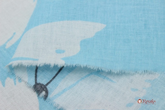 Поплин "Крупные бабочки на светло-голубой бирюзе", ш.2.2м, хлопок-100%, 115гр/м.кв.