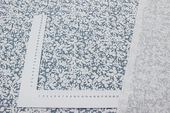 Полулен "Нежные ромашки" цв.белый, ш.1.5м, лен-30%, хлопок-70%, 147гр/м.кв