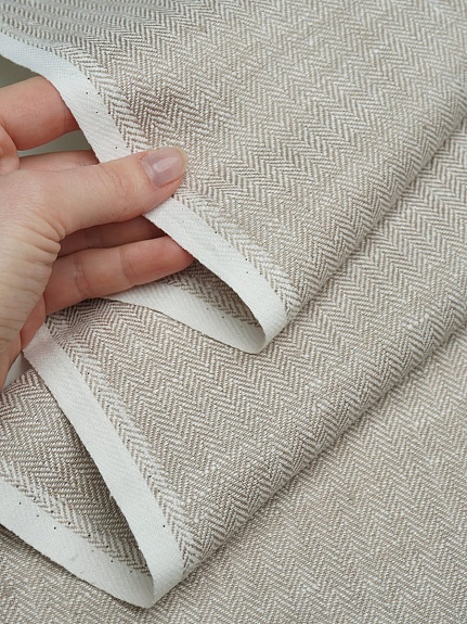 Лен костюмный с умягчением "Елочка" цв.молочный/бежево-кофейный, ш.1.5м, лен-100%, 190гр/м.кв