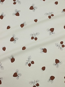 Сатин "Ягодки - клубнички" цв.св.бежево-молочный, ш.2.35м, хлопок-100%, 110гр/м.кв