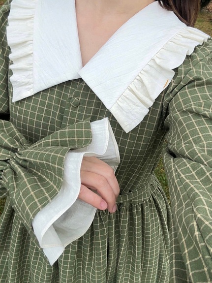 Платье из пестряди "Молочная клетка на т.болотно-зеленом"