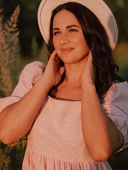 Платье с пышными рукавами из шитья "Роскошь"