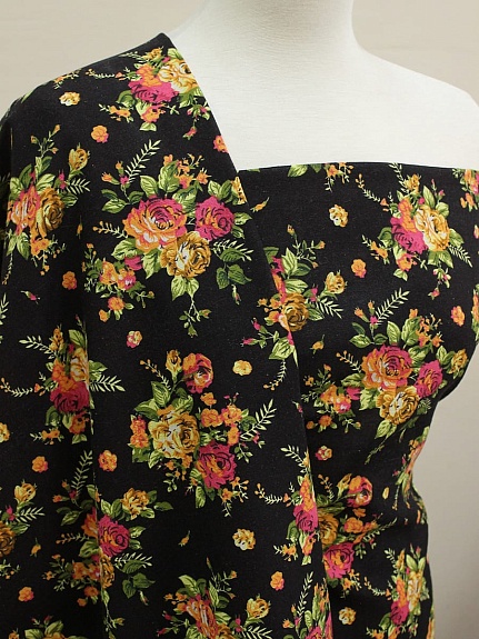 Хлопколен "Чайная роза на черном" (оранжевые цветы), ш.1.5м, лен-20%, хлопок-80%, 135гр/м.кв