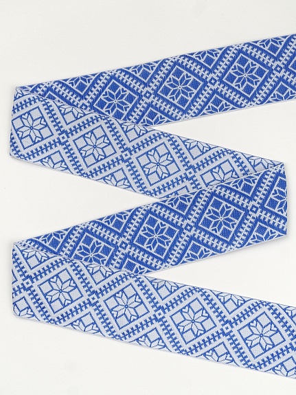 Жак.лента 70мм Крупная васильковая снежинка-орнамент на белом