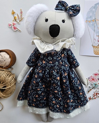 Платье для интерьерной игрушки "Коала" из теплого хлопка и подкладом из фактурного хлопка