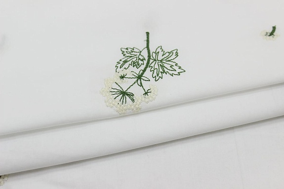 Перкаль Премиум с вышивкой "Луговой цветок" цв.белый, СОРТ2, ш.1.54м, хл-100%, 115гр/м.кв