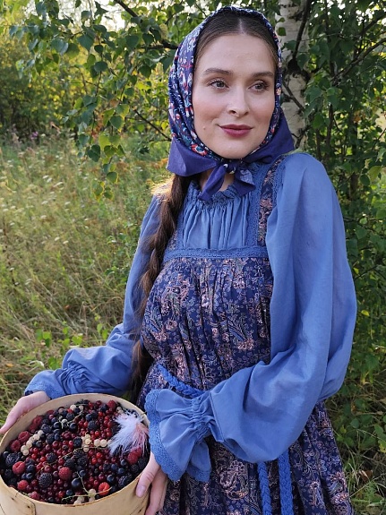 Наряд по мотивам сказа П.П. Бажова "Синюшкин колодец"