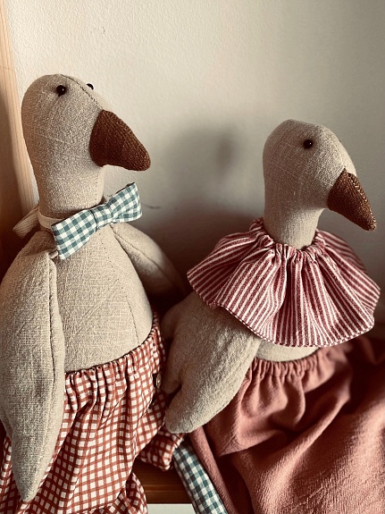 Игрушечные гуси из крапивы, хлопка крэш и вареного хлопка