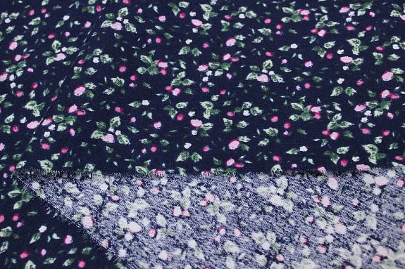 Теплый хлопок "Земляничка на чернильно-синем", ш.1.45м, хлопок-100%, 150гр/м.кв