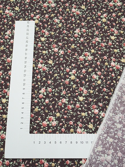 Мерный лоскут Импорт. хлопок "Мелкие розовые букеты на шоколадном", ш.1.5м, хлопок-100%, 100гр/м.кв