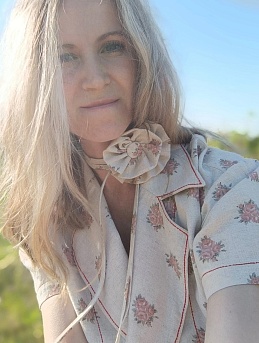 Костюм: жакет с коротким рукавом и брюки из полулена "Ненси"