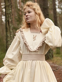 Платье из вареного хлопка с рюшами