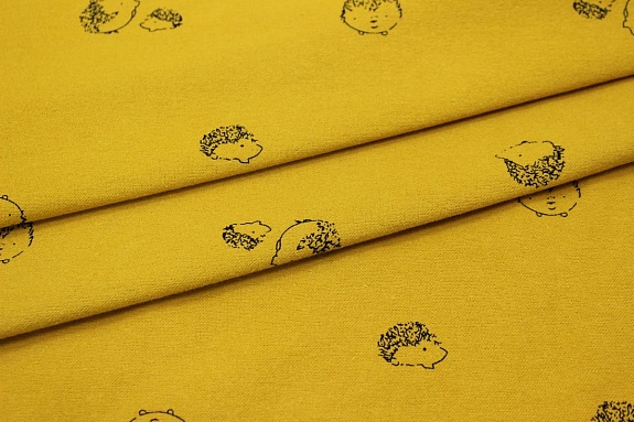 Теплый хлопок "Колючие друзья" цв.горчичный, ш.1.5м, хлопок-100%, 160гр/м.кв