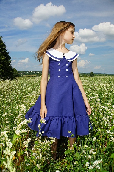 Платье в морском стиле