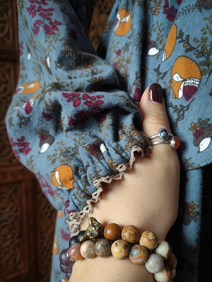 Платье из теплого хлопка "Осенние сны" в серо-синем цвете