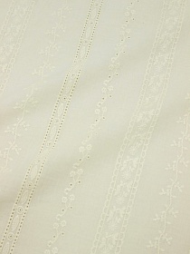 Шитье "Вышитые дорожки" цв.кремовый, ш.1.5м (выш.часть1.3м), батист, хлопок-100%, 80гр/м.кв