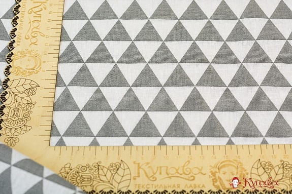 Полулен "Серо-белые треугольники на суровом", ш1.55м, лен-40%, хлопок-40%, п/э-20%, 170гр/м.кв