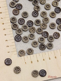 Пуговица кокос, штрихи по кругу,11мм, 4 отверстия