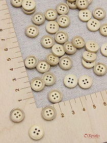 Пуговица "Прорези по краю", светлое дерево,12мм, 4 отверстия