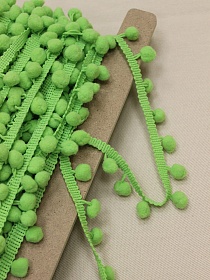 Тесьма "Помпоны" цв.салатово-зеленый, шир.тесьмы без помпона-8мм; помпон Ø-11мм, п/э-100%