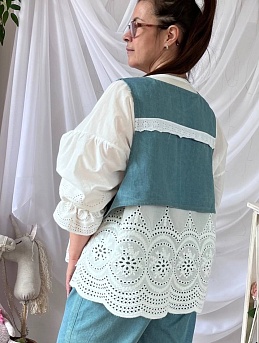 Костюм жилет и брюки из джинсовой ткани по МК Нелли Беленкиной*