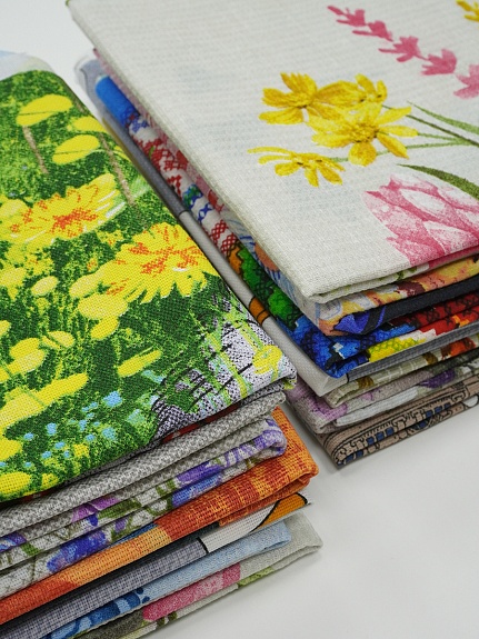 Комплект лоскута 1кг Рогожка и вафельная ткань (рисунок с раппортом)