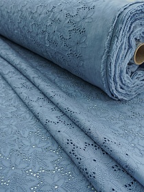 Шитье "Роскошь" цв.голубой джинс, ш.1.5м (вышит.часть1.4м), батист, хлопок-100%, 80гр/м.кв