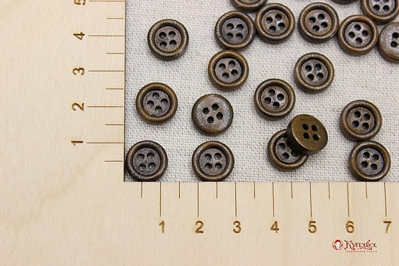 Пуговица дерево темный орех,11мм, 4 отверстия