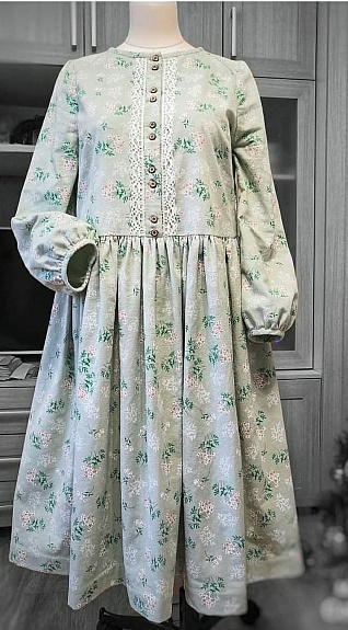 Платье из теплого хлопка "Веточки ромашки"